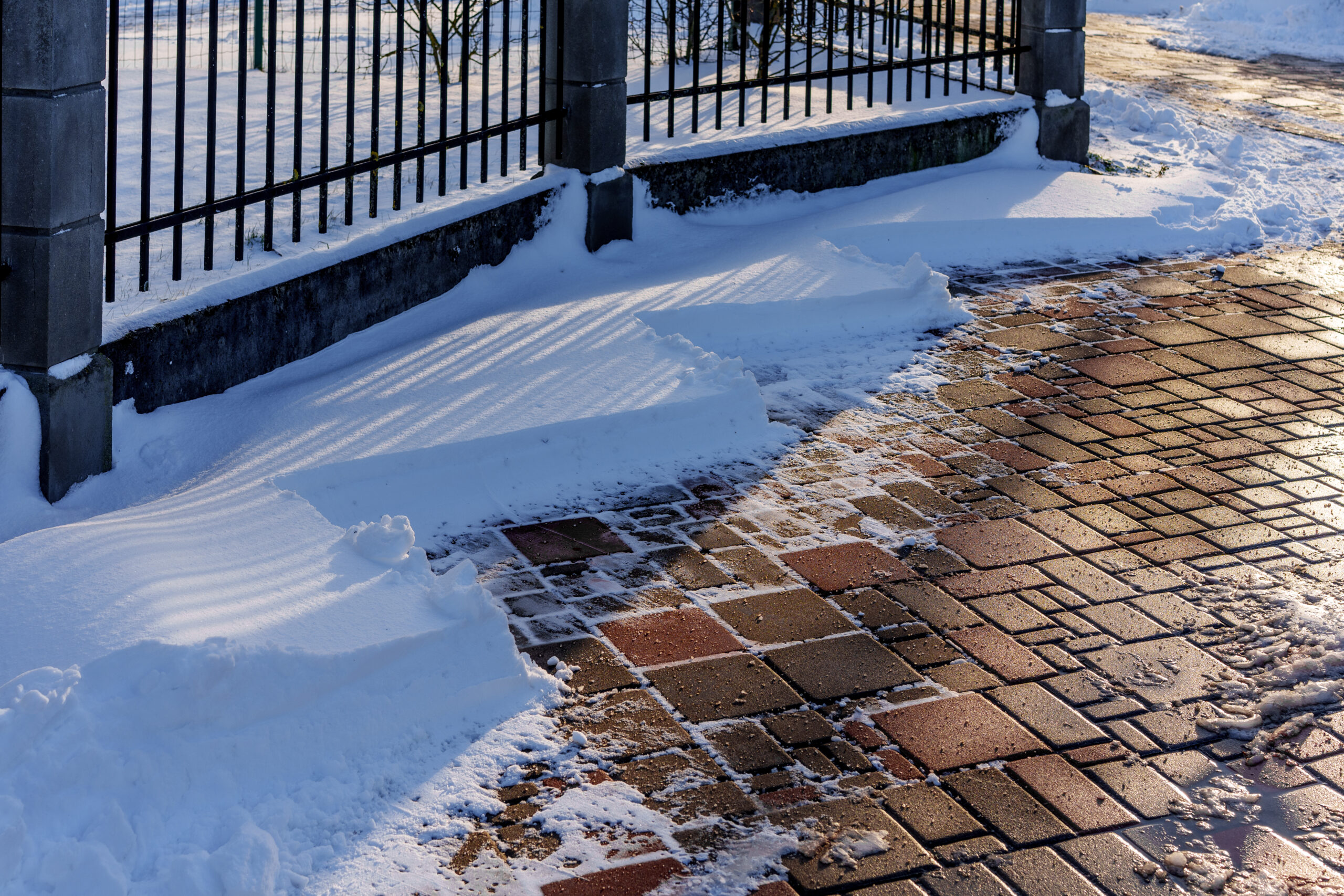 best ice melt for new concrete
