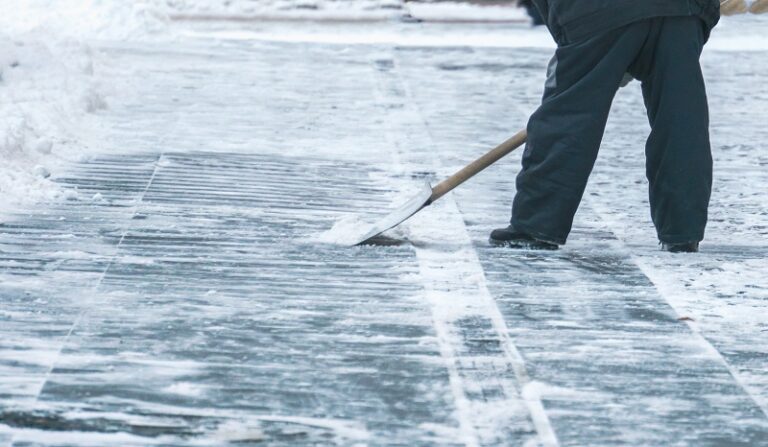Ice-Melt-For-New-Concrete