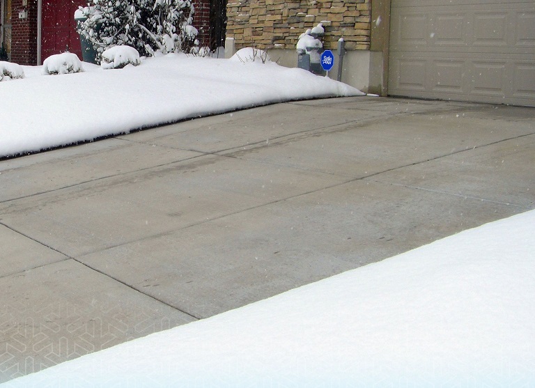 Safe Thaw - Industrial Ice Melt On Concrete