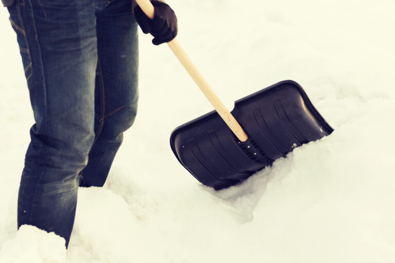 salt and chloride free ice melt
