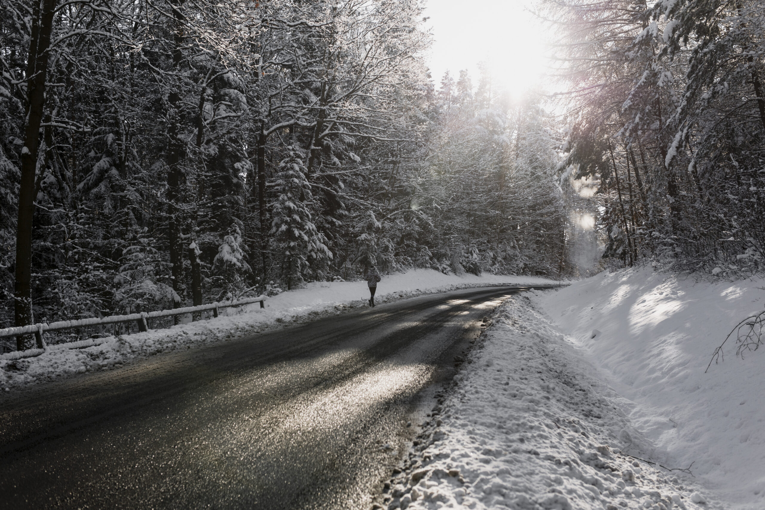salt and chloride free ice melt