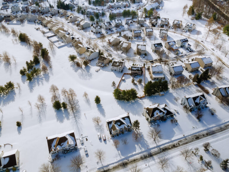 Safeguarding Your Flat Roof From Snow And Ice: The Best Practices