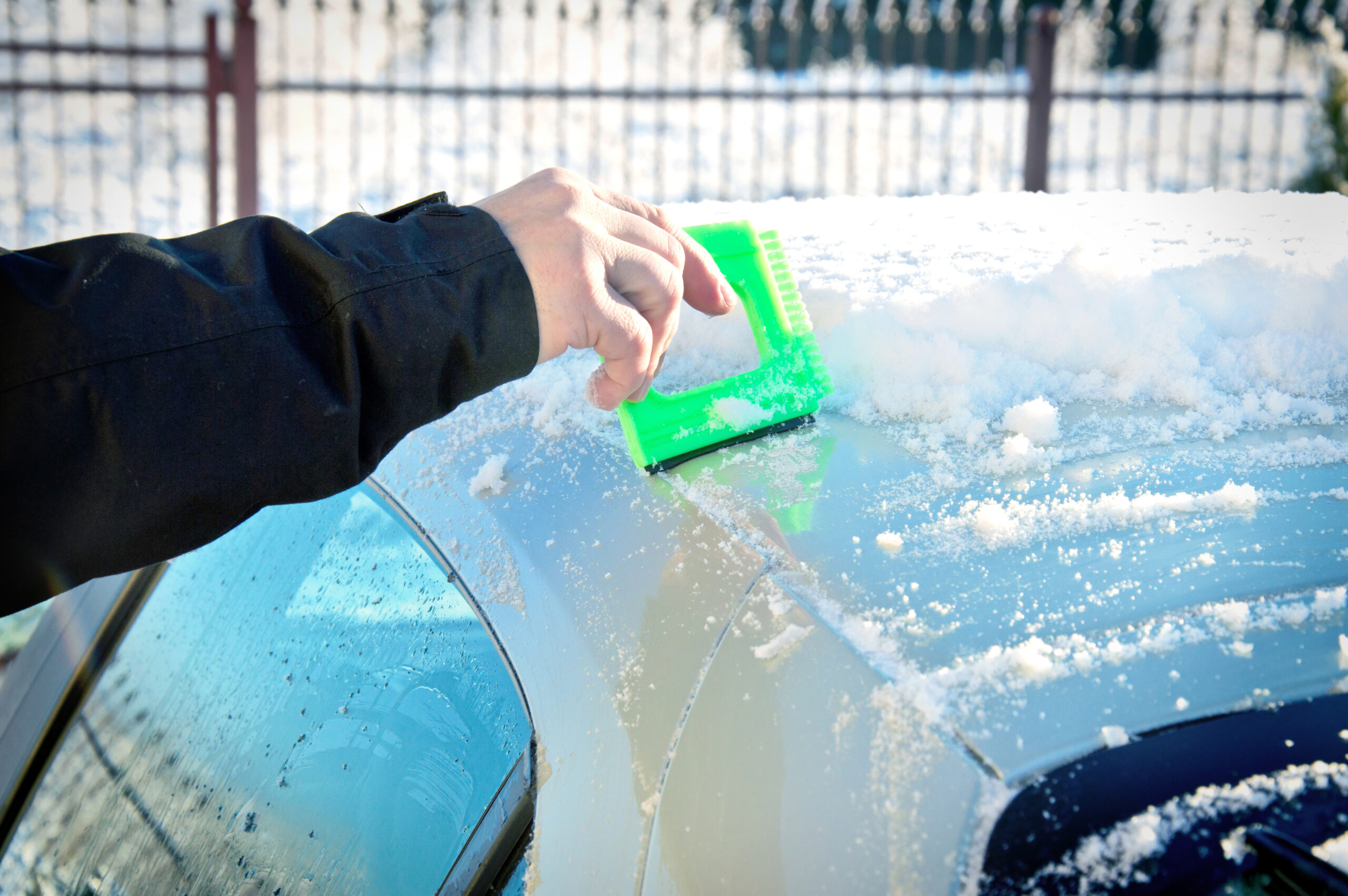 Unpacking-The-Features-Of-Blue-Ice-Melt