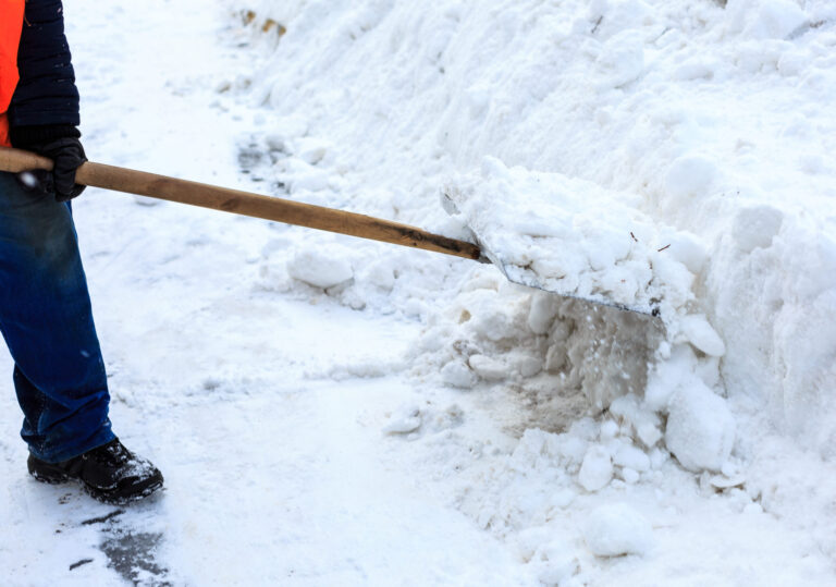 3-Unique-Techniques-On-How-To-Keep-Ice-From-Melting