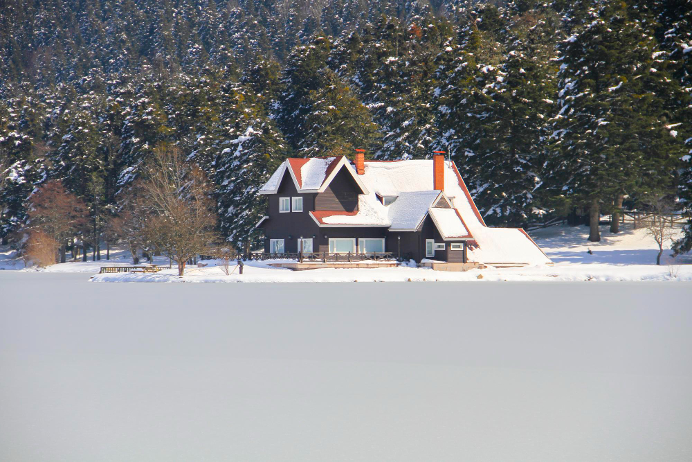 How Much Ice Melt Do You Really Need – A Timely Guide
