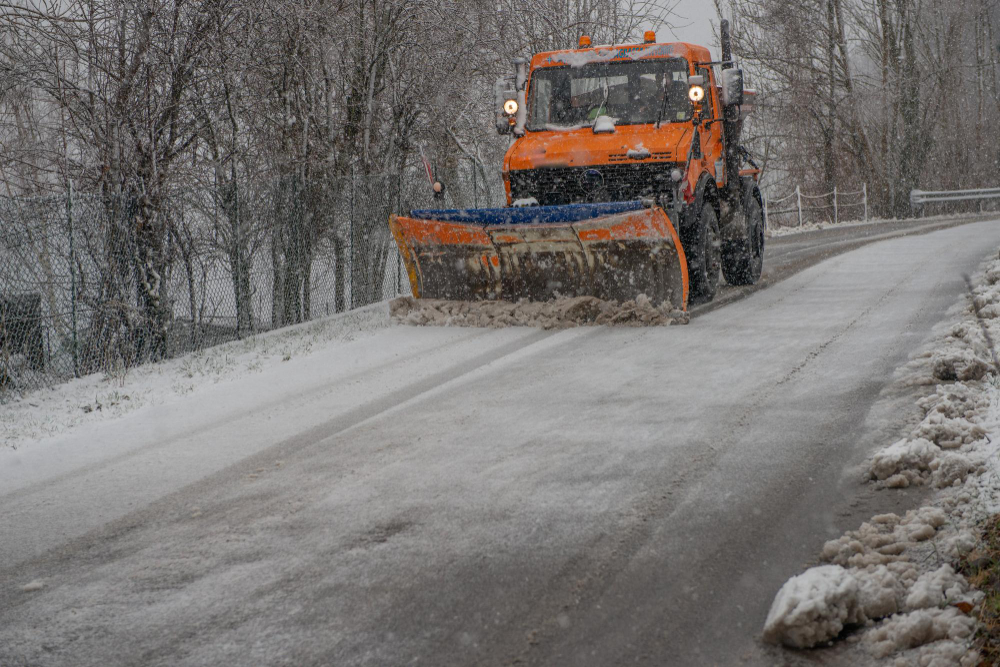 The Benefits And Impacts Of Using Brine For Road Deicing