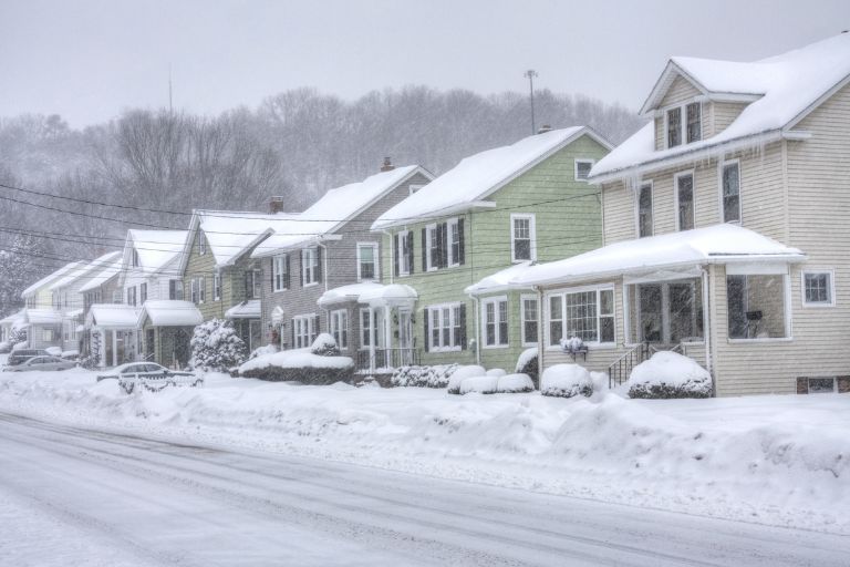 Snowfall Prediction for January 16 | Safe Driving and Snow Prep Tips