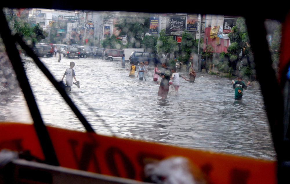 Flash Flood Warnings in Los Angeles Navigating Rain and Wildfire Aftermath