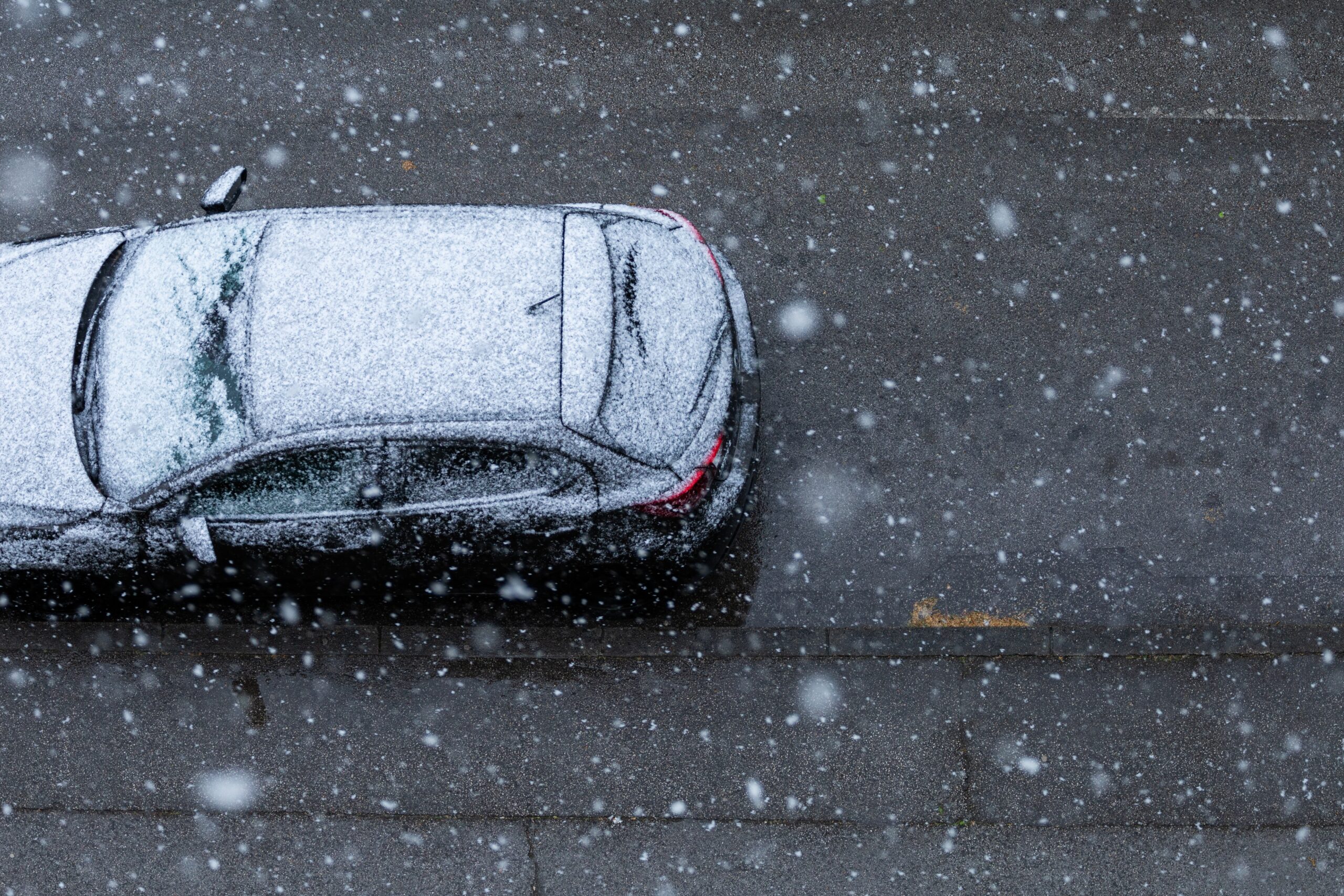 Is It Bad to Leave Your Car Outside in the Winter Understanding the Impacts and Solutions