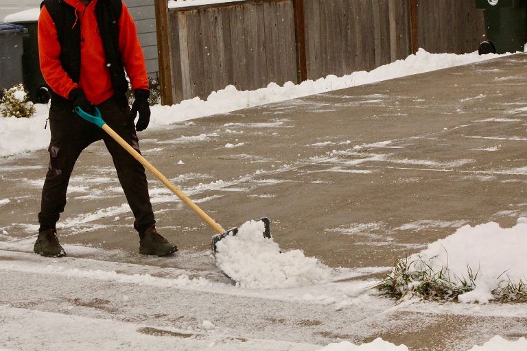 Choosing the Right Concrete Mix for a Durable Driveway
