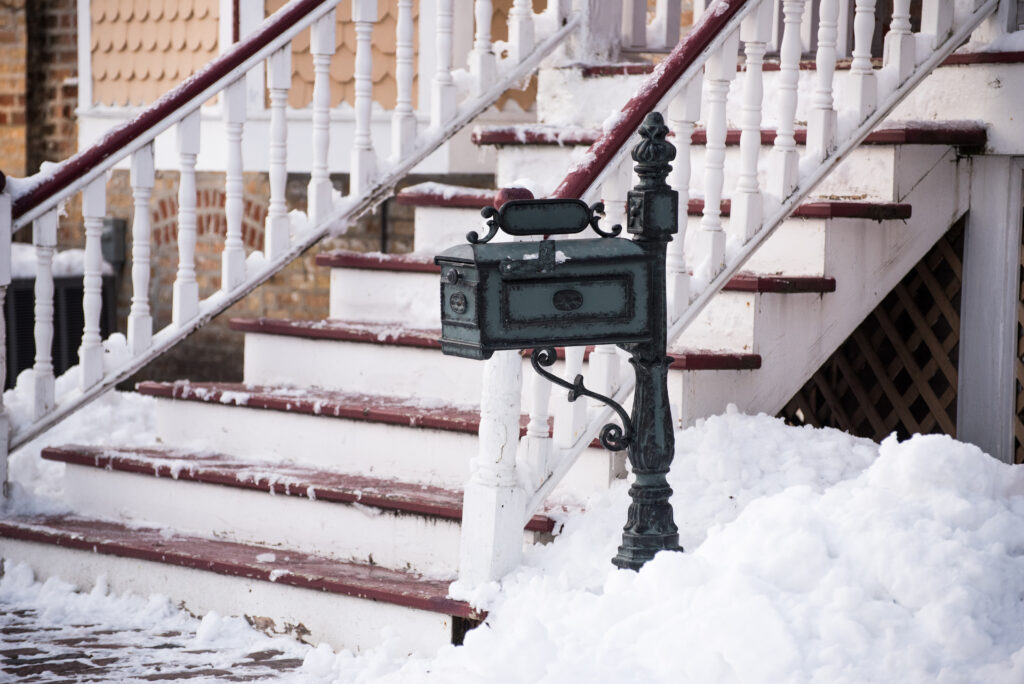 Is There Any Residential Setting Where You Would Choose Safe Thaw Over Safe Paw